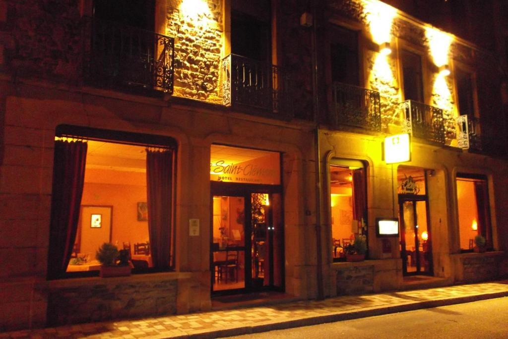 Hôtel Restaurant Le Saint Clément Exterior foto
